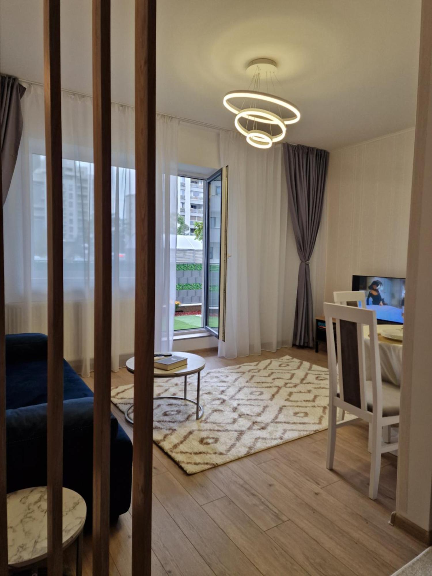 Studio&Garden! Rosu Ngoại thất bức ảnh
